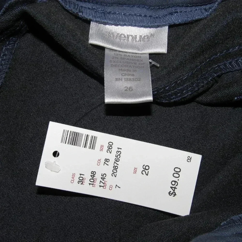 NWT AVENUE Cotton Super Stretch Gray Bermuda Shorts Plus Size 26 (13” inseam) - Picture 5 of 5